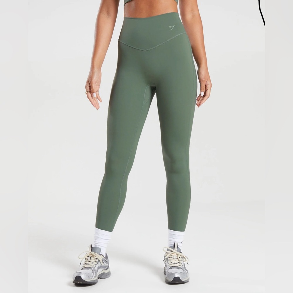 Gymshark Elevate Leggings